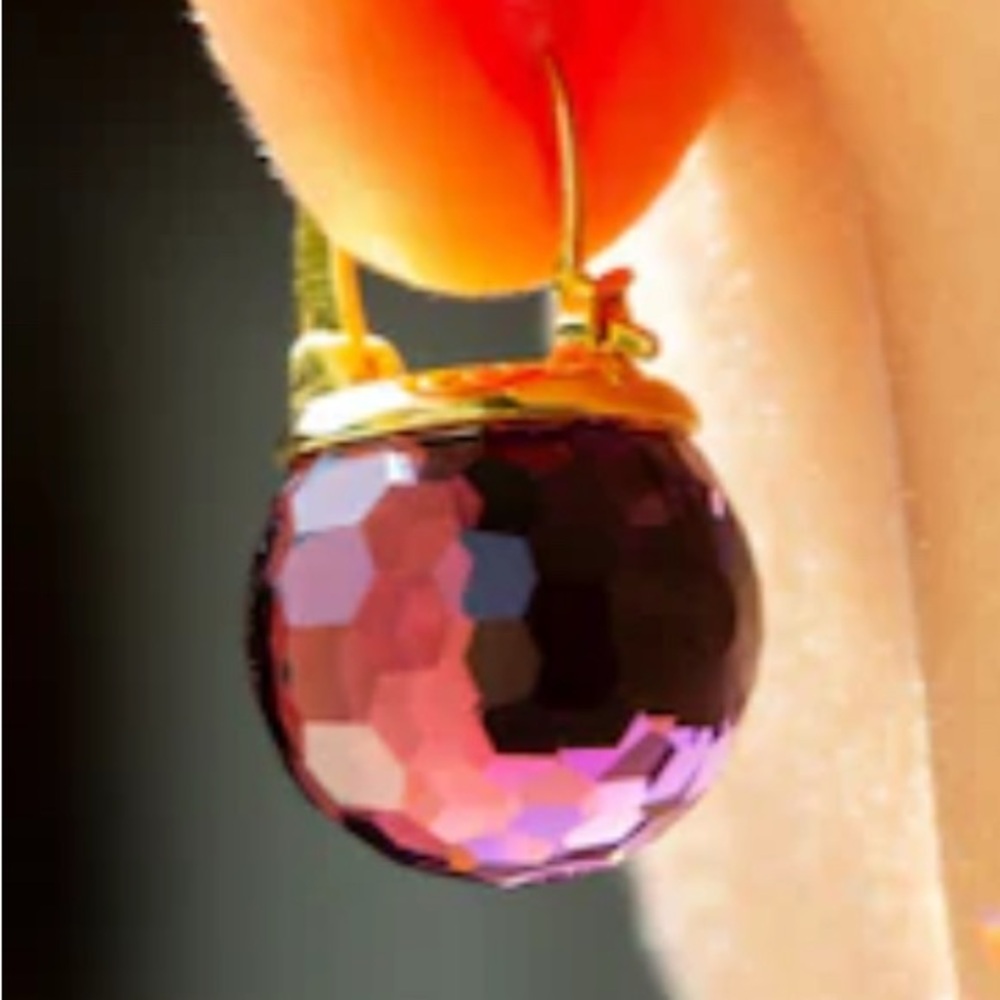 Elegant Rose Gold and Crystal/Glass Faceted Earrings